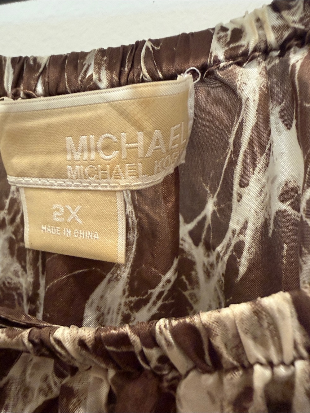 MICHAEL Michael Kors Brown and White Marble-Print Peasant Blouse - Picture 2 of 6